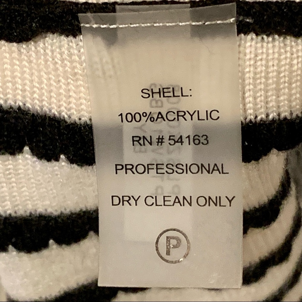 MARC NEW YORK Andrew Marc Pleated Sweater Fit-N-Flair Dress—SZ. PS - Picture 4 of 6